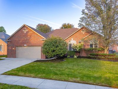 49472 Helmsley Dr, Macomb, MI, 48044