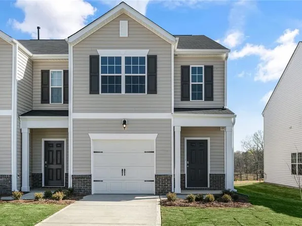 1355 Amberview Ln, Kernersville, NC 27284