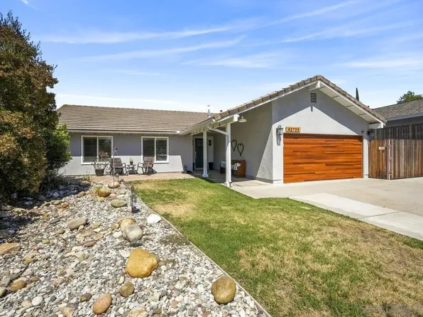 42733 San Julian Pl, Temecula, CA 92592