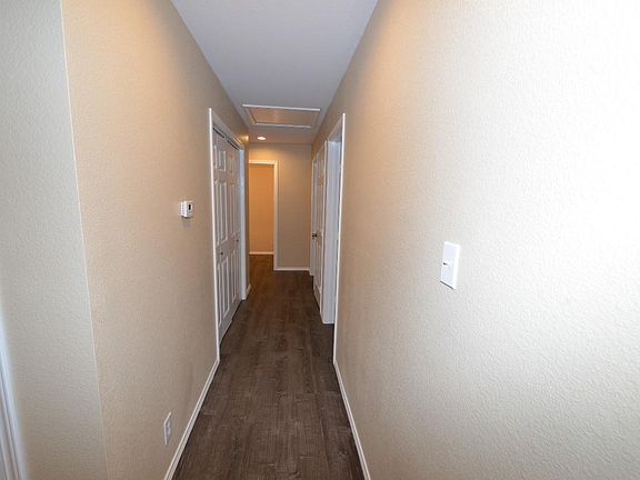 4th image of 1090 Memory Ln #1090