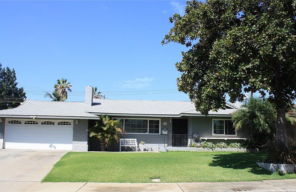 1st image of 2247 Glencoe Way