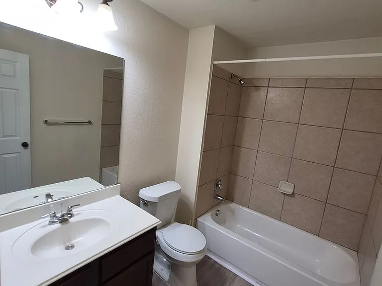 7208 Colina Way — Photo 17