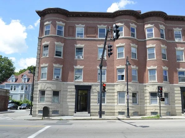152 Harvard St APT 2, Brookline, MA 02446