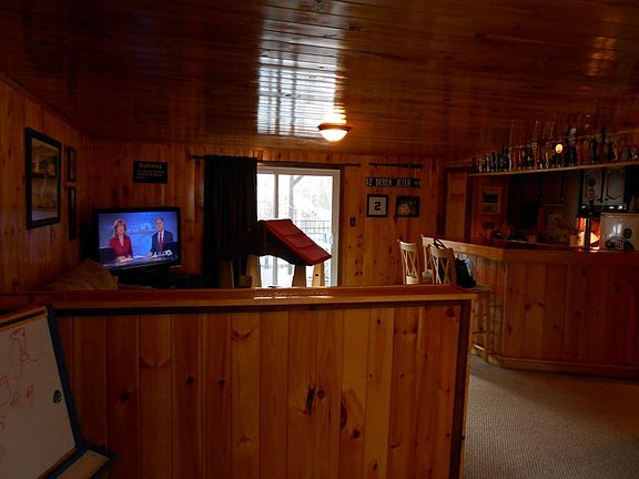 5th image of 3296 E Lydius St