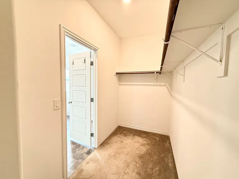 7022 Nash Tracks St — Photo 20