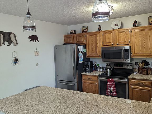 5th image of 17 Cascade Dr #282