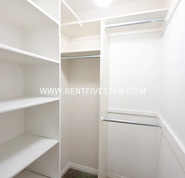 711 S 4th Ave #B-6 — Photo 11