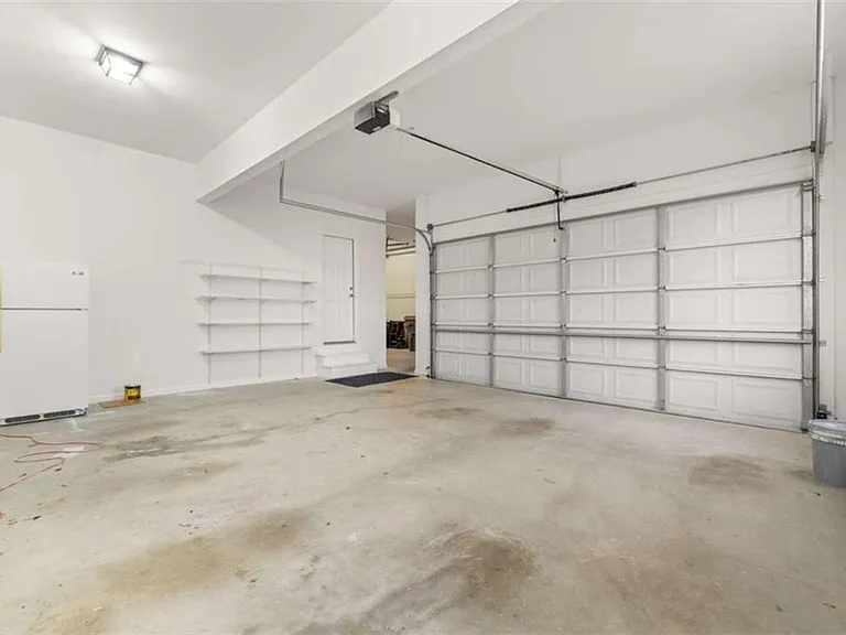 1475 Boomer Cir — Photo 45