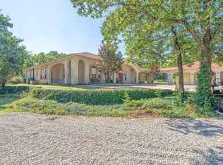 404 County Road 2255, Valley View, TX 76272
