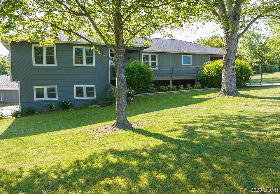1st image of 543 Sunny Slope Dr