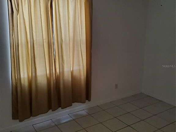 3rd image of 602 Brigadoon Dr