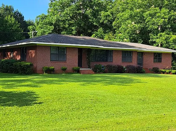 54 Welborn Rd, Laurel, MS 39443