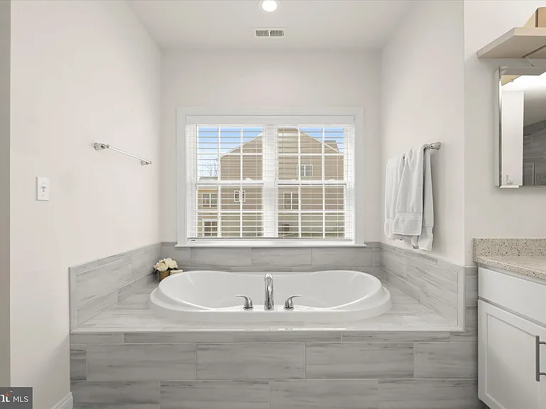 13519 Allnutt Ln — Photo 41