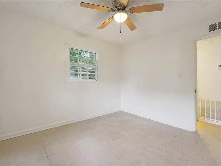 324 Brooks Ave #A — Photo 17