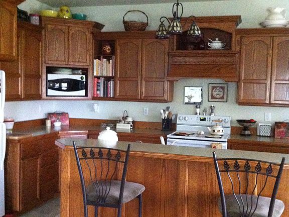 Cabinets galore!