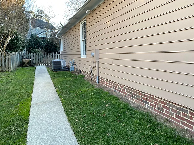 107 Brook Fryar St — Photo 21