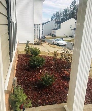 4th image of 7618 Mockernut Dr