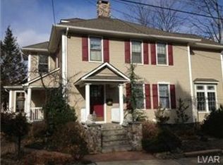 101 N New St, Nazareth, PA