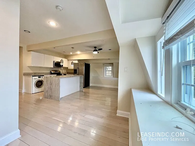 3646 New Hampshire Ave NW #4 — Photo 3
