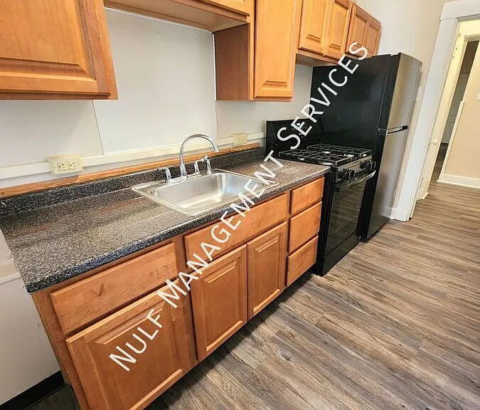 3332 Portola Ave #1 — Photo 4