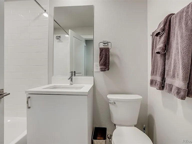 3139 W 19th Ave — Photo 11