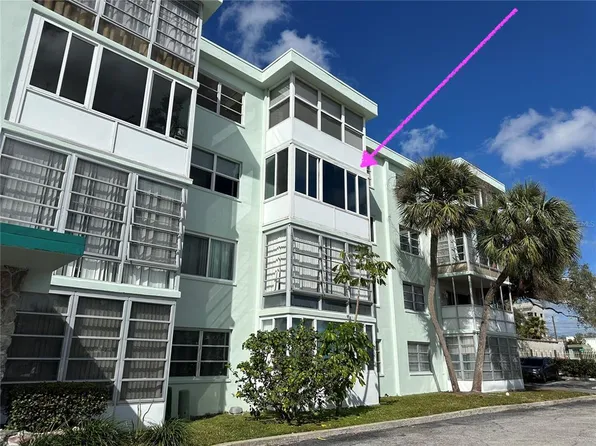 100 WAVERLY WAY #302, CLEARWATER, FL 33756