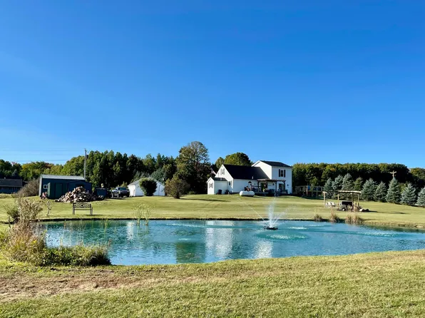 6430 Beckett Rd, Gaylord, MI 49735