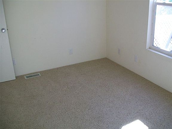 437 Elm Ave. #A 005