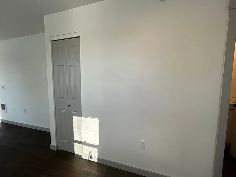 2800 SW 23rd St — Photo 8