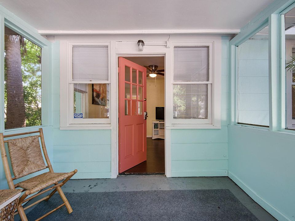 1st image of 1021 Michigan Dr W APT A