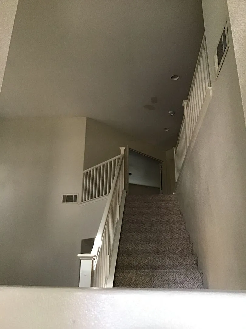 Beautiful 2 Story 4 Bedroom Home — Photo 2