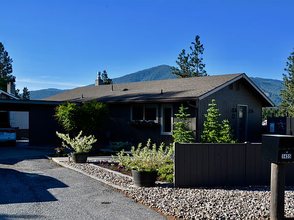 Front of house and carport 