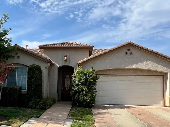 2456 E Marquise Ct, Fresno, CA 93720