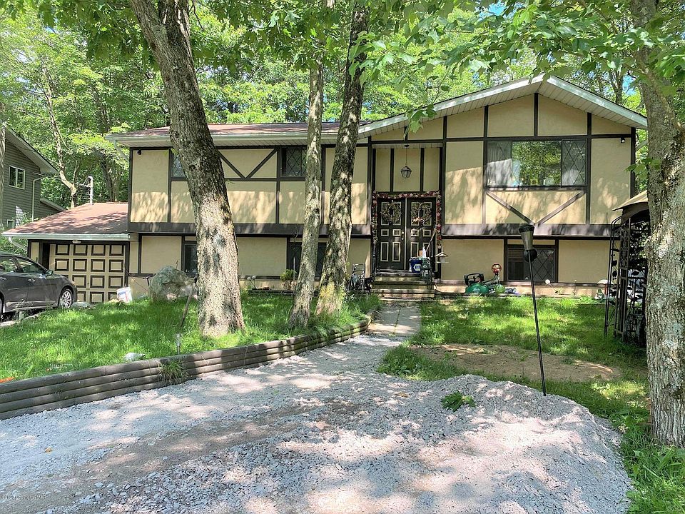 358 Scotch Pine Dr, Pocono Summit, PA 18346 Zillow