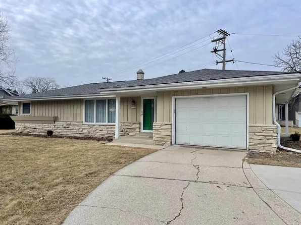 10204 West Burleigh STREET, Wauwatosa, WI 53222