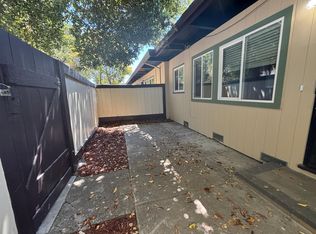 1101 Woodside Rd APT 3, Redwood City, CA 94061