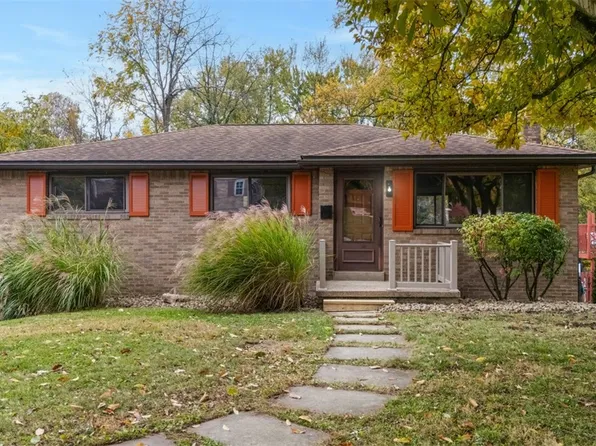 13700 Harriet Dr, Irwin, PA 15642