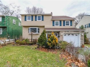 14 Rose St, Metuchen, NJ 08840