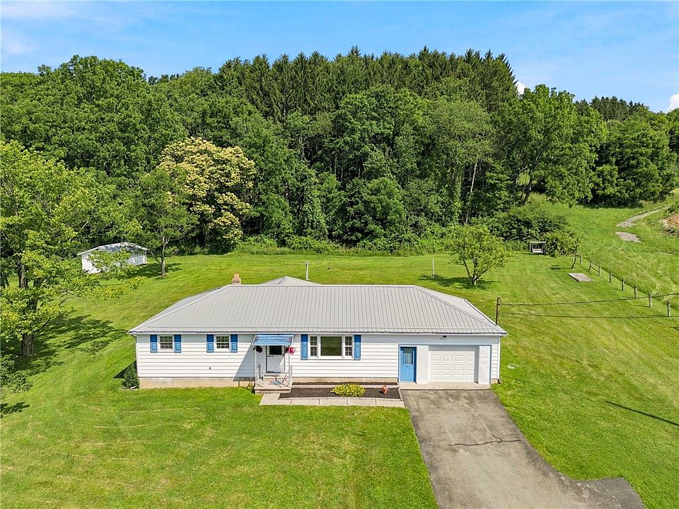 1st image of 806 Briar Patch Rd