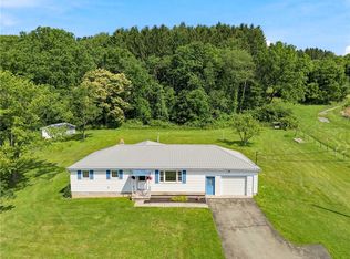 806 Briar Patch Rd, Somerset, PA 15501