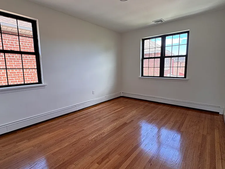1195 Neill Ave #2 — Photo 6
