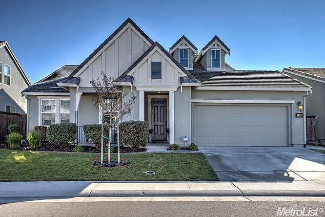 1st image of 3017 Overton Way