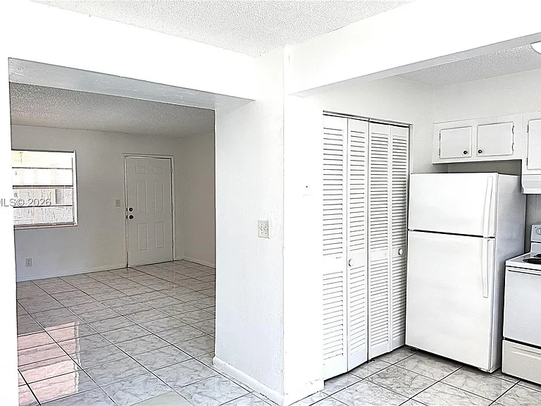 31 SE 2nd Ave #203 — Photo 7