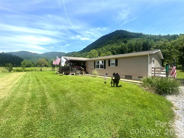 10755 State Highway 209, Hot Springs, NC 28743