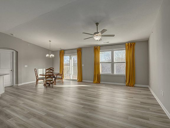 5th image of 2513 Bella Rdg