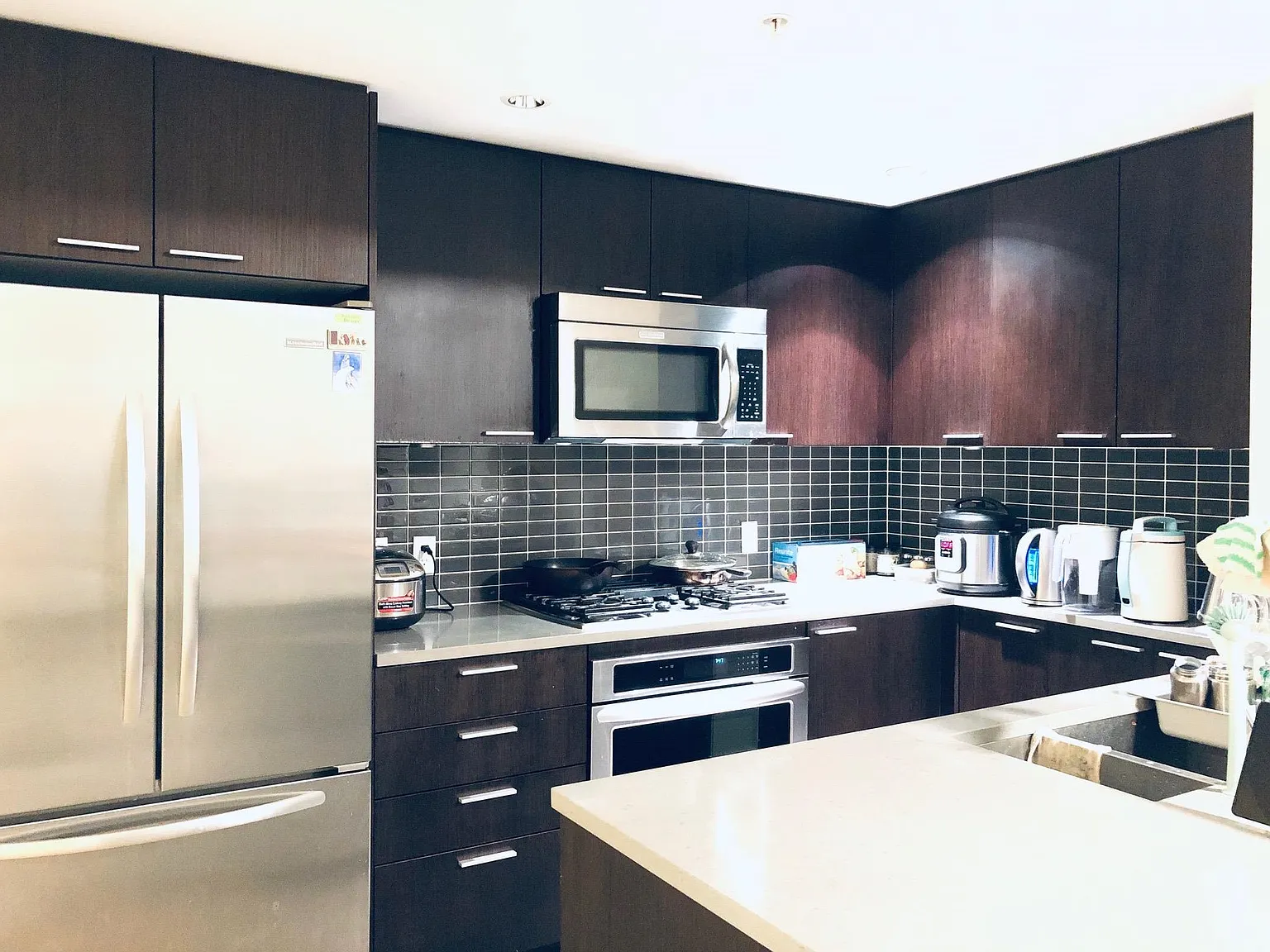 1 bed, 696 sqft, $2,000 — Photo 2