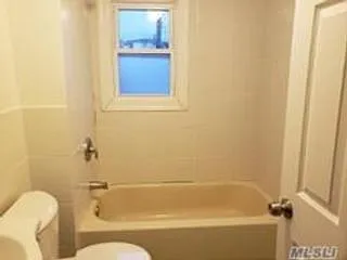 242 Lawrence Ave — Photo 3