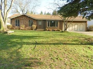 2317 Pine St, Jenison, MI 49428