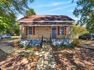 504 Connecticut Ave, Greer, SC 29650