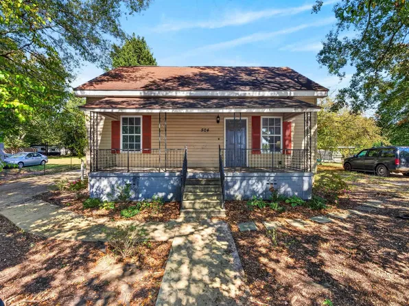 504 Connecticut Ave, Greer, SC 29650